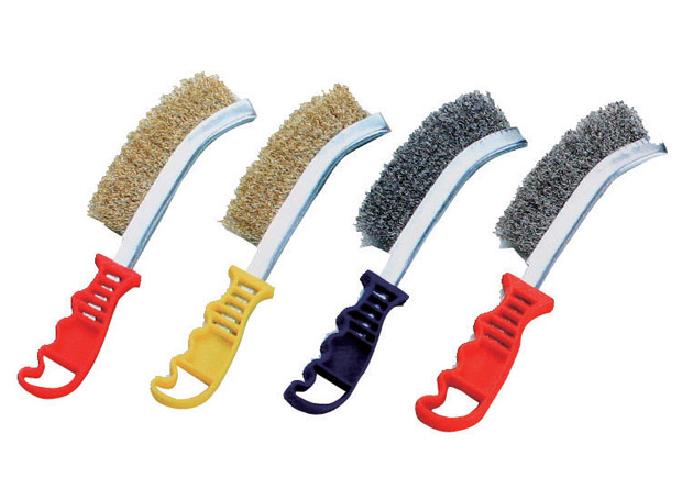 
	Knife brush with plastic handle, Steel wire
	Size: 265mm
	A: brass wire
	B: copper coated wire
	C: natural steel wire
	D: stainless steel wire
	&nbsp;